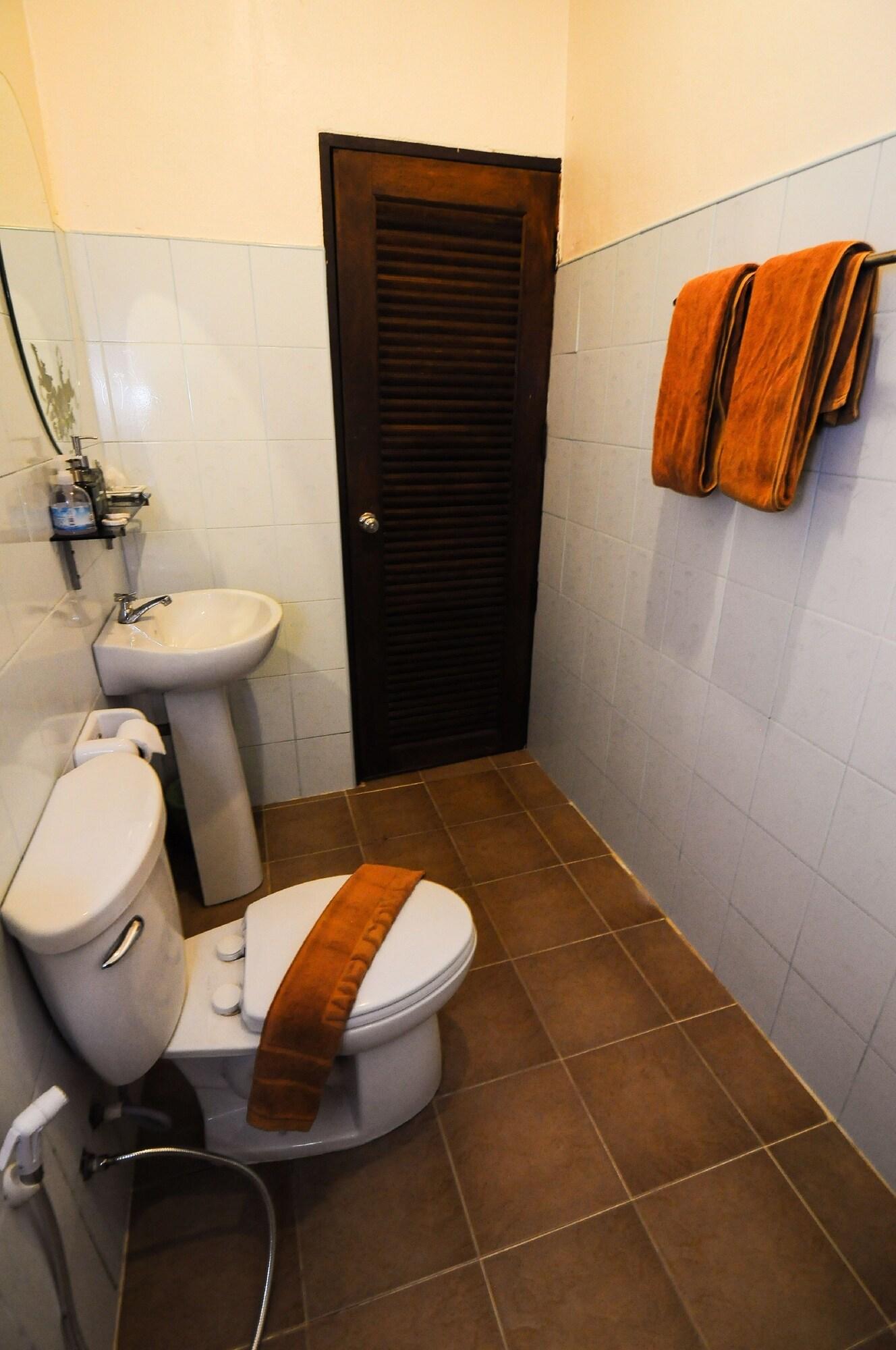 N.T. Lanta Resort Ko Lanta Extérieur photo