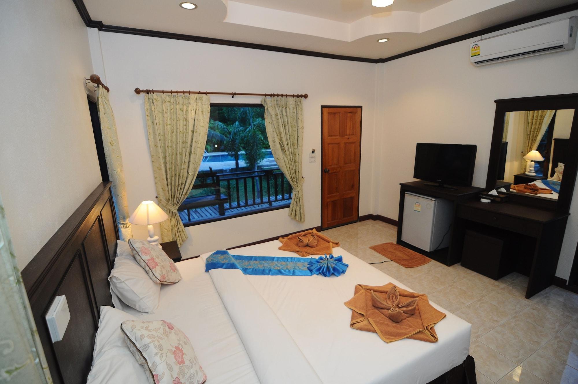 N.T. Lanta Resort Ko Lanta Extérieur photo