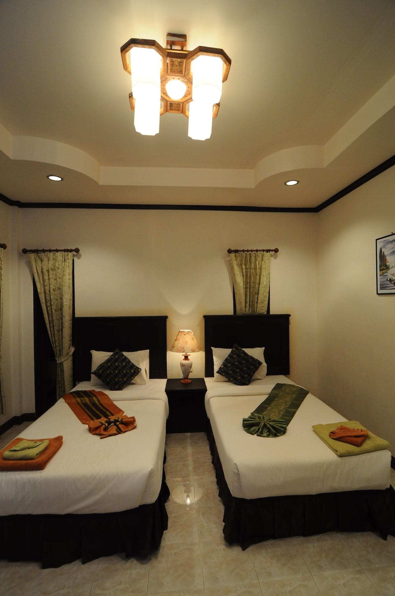 N.T. Lanta Resort Ko Lanta Extérieur photo